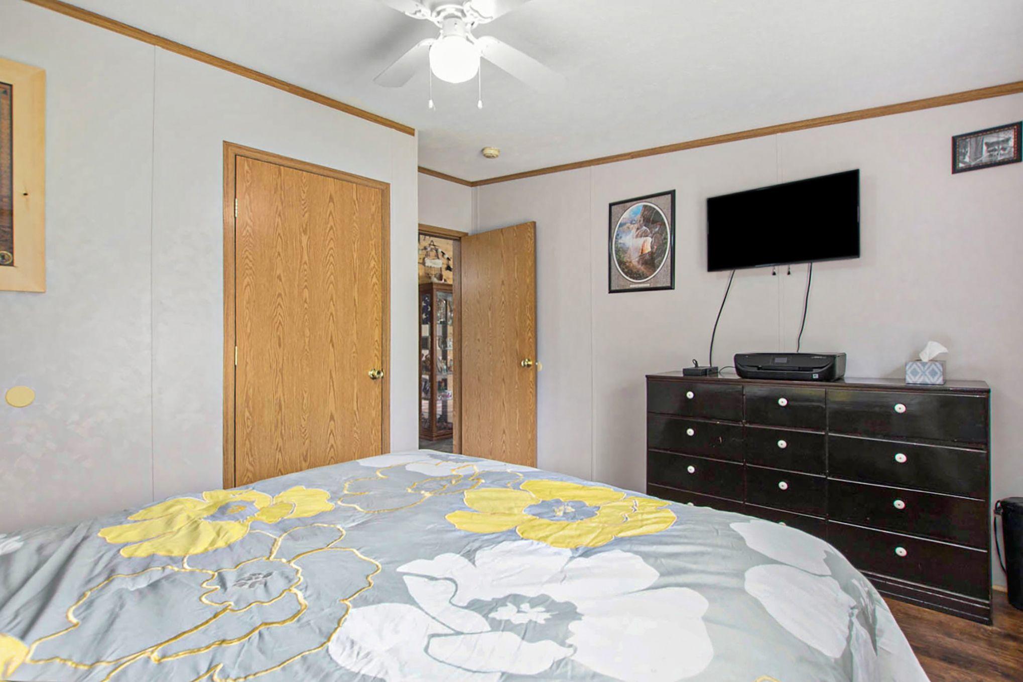 1718 Marzinski Road Manistee, MI 49660 - Photo 13 of 27 2nd Bedroom