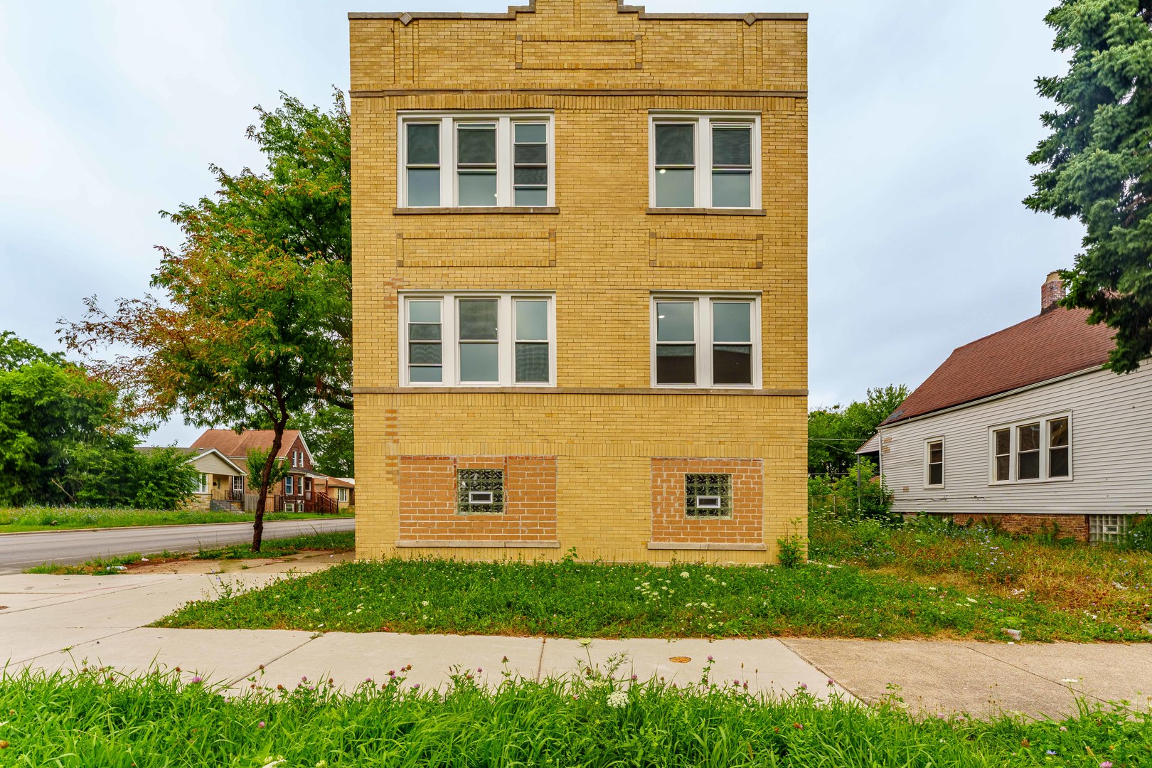 1908 West Marquette Road Chicago, IL 60636 - Photo 41 of 43 Gallery Image 41