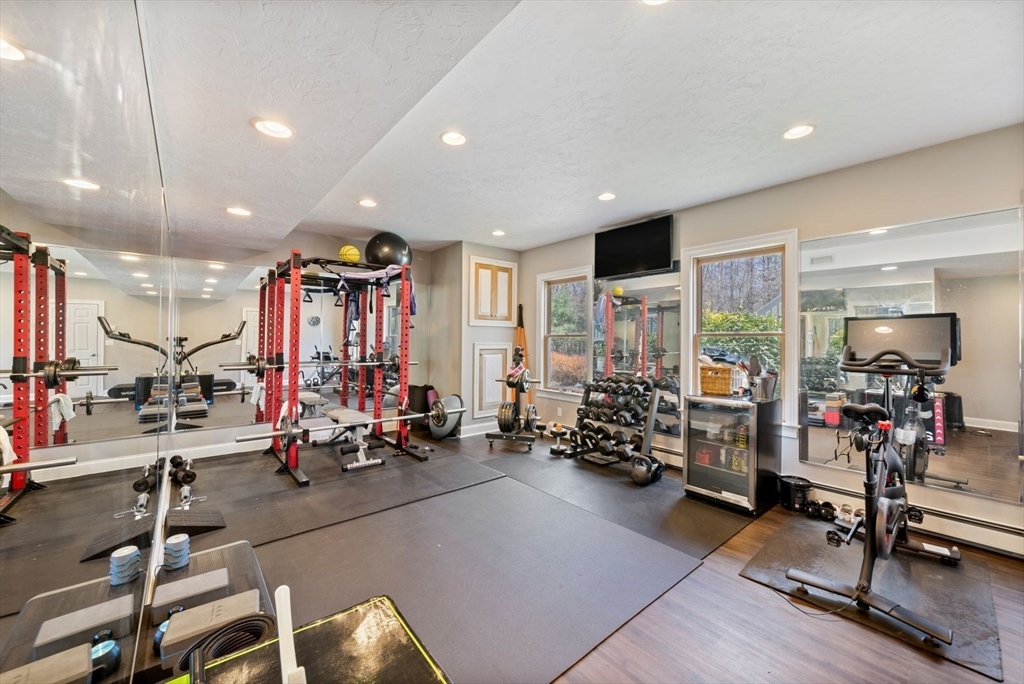 23 Roxanne Road Pembroke, MA 02359 - Photo 32 of 40 Gallery Image 32