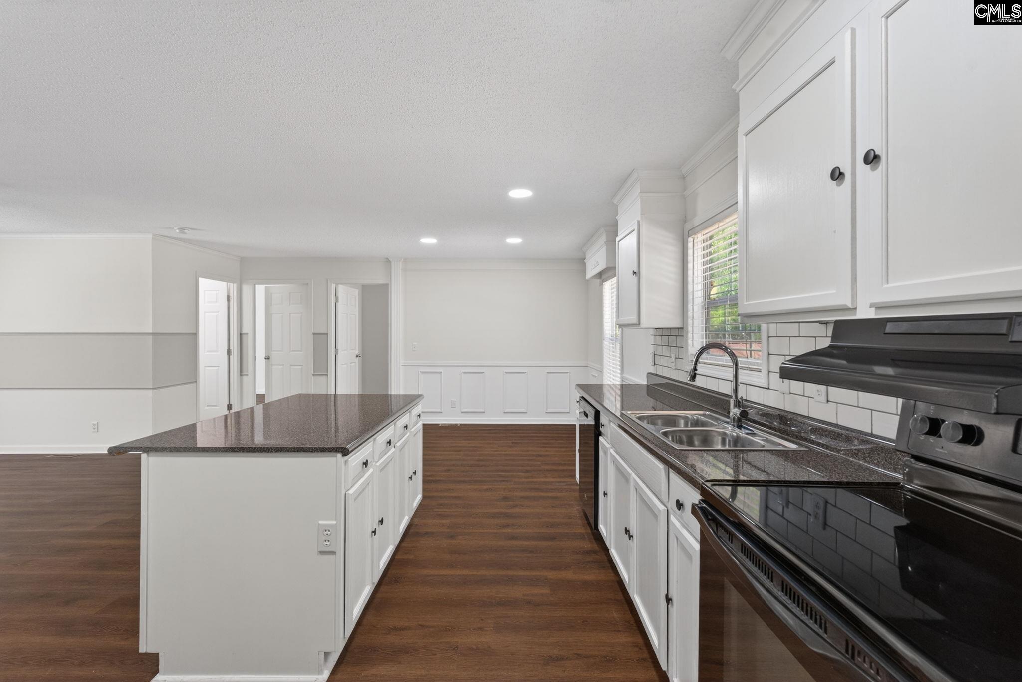 212 Cricket Road Swansea, SC 29160 - Photo 16 of 43