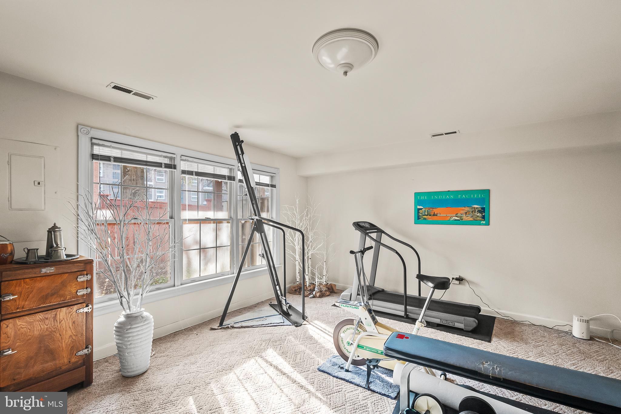 103 Rees Place Falls Church, VA 22046 - Photo 35 of 47 Recreation room