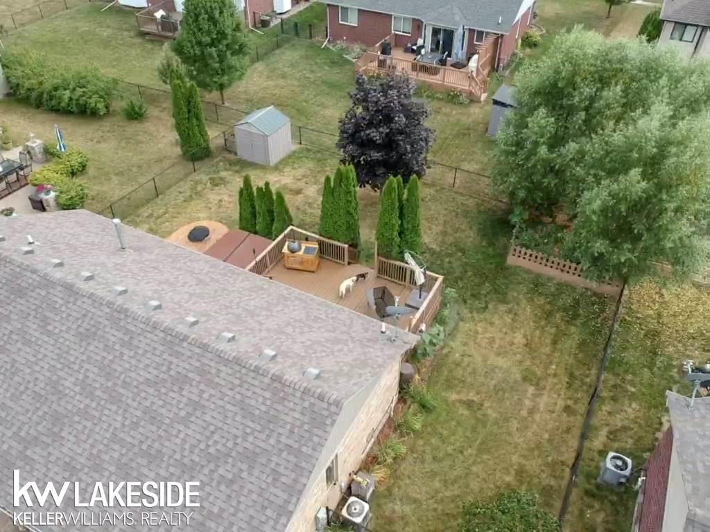 51665 Rivard Road New Baltimore, MI 48047 - Photo 33 of 36 31390914-32.JPG