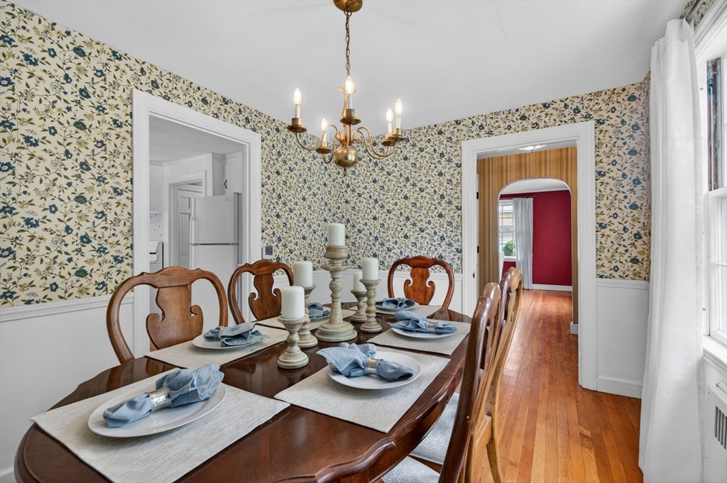 9 Stratford Road Andover, MA 01810 - Photo 7 of 35