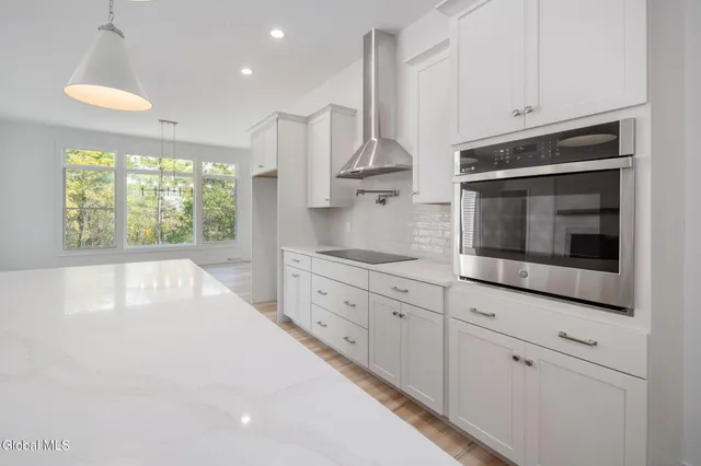 $1,150,000 | 20 Overlook Street, New Scotland, NY 12186