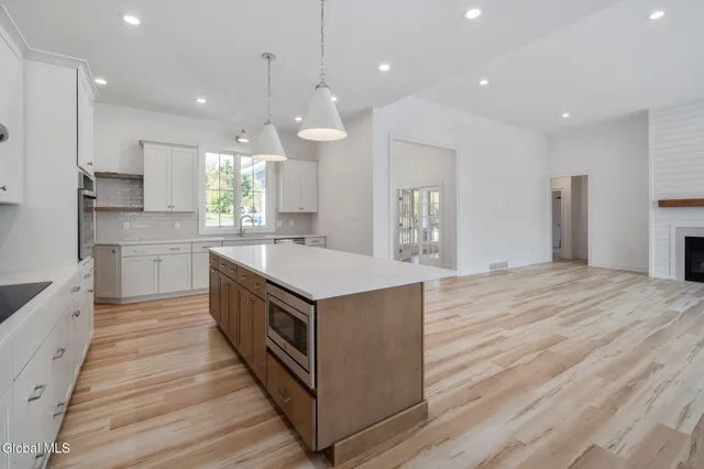 $1,150,000 | 20 Overlook Street, New Scotland, NY 12186