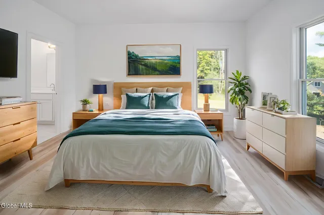 $1,150,000 | 20 Overlook Street, New Scotland, NY 12186