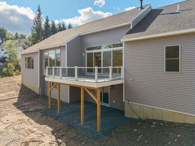 $1,150,000 | 20 Overlook Street, New Scotland, NY 12186