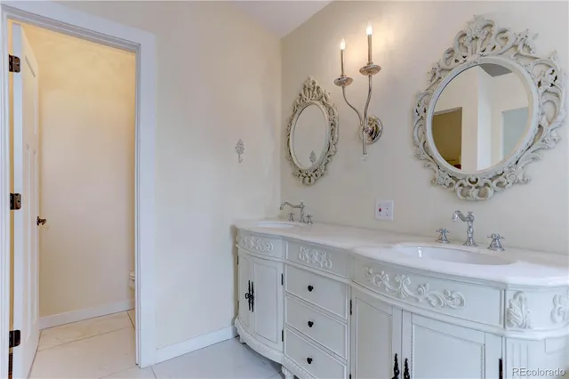 $850,000 | 8252 South Balsam Court, Littleton, CO 80128