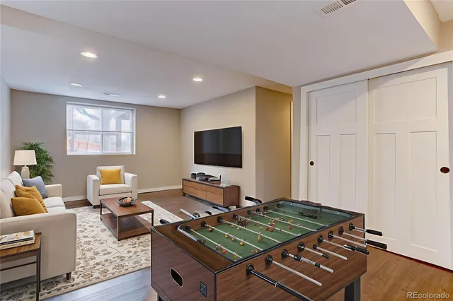 $850,000 | 8252 South Balsam Court, Littleton, CO 80128