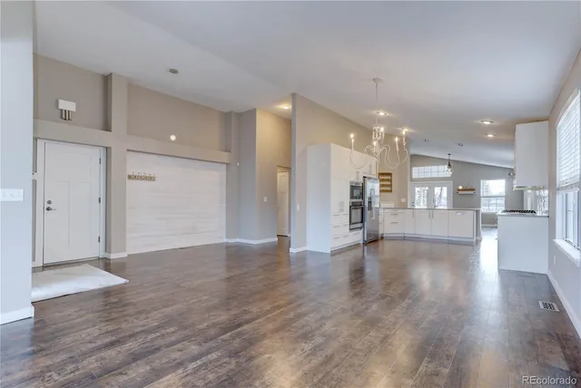 $850,000 | 8252 South Balsam Court, Littleton, CO 80128