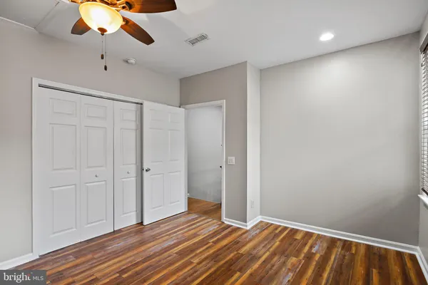 $1,975 | 3924 Reisterstown Road, Baltimore, MD 21215