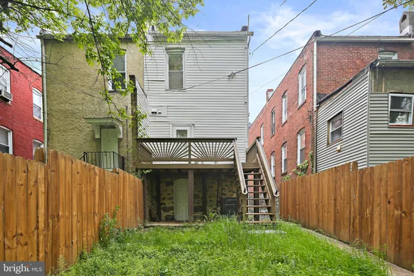 $1,975 | 3924 Reisterstown Road, Baltimore, MD 21215