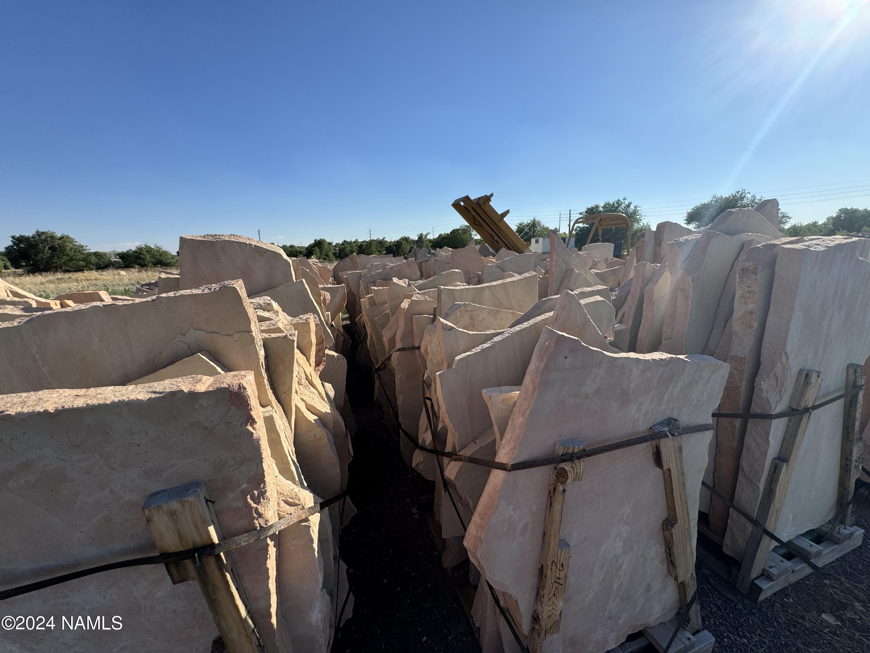48501-1 North Double A Rnch Road Williams, AZ 86046 - Photo 33 of 47 20240709_002453658_iOS