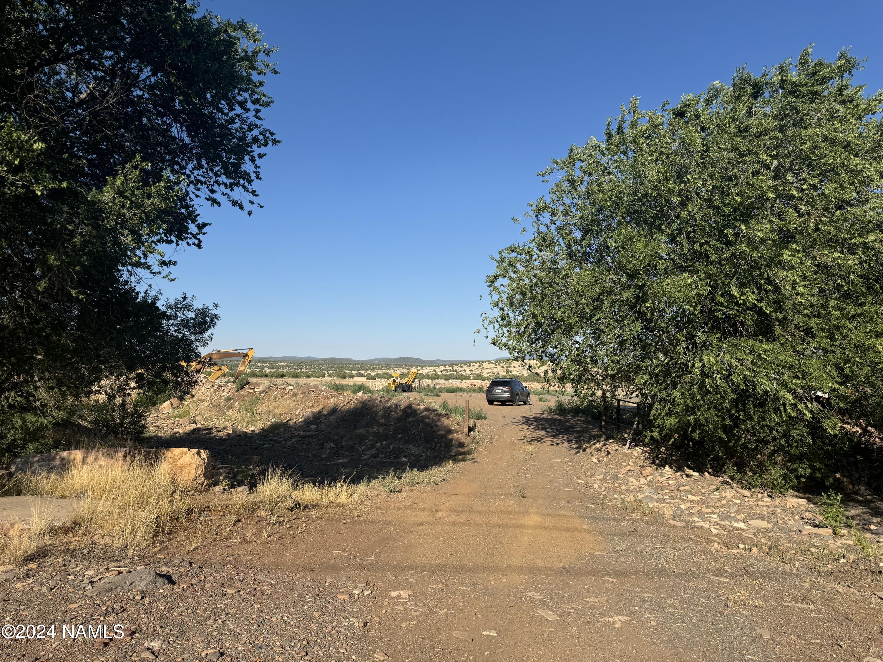 48501-1 North Double A Rnch Road Williams, AZ 86046 - Photo 42 of 47 20240709_002857889_iOS