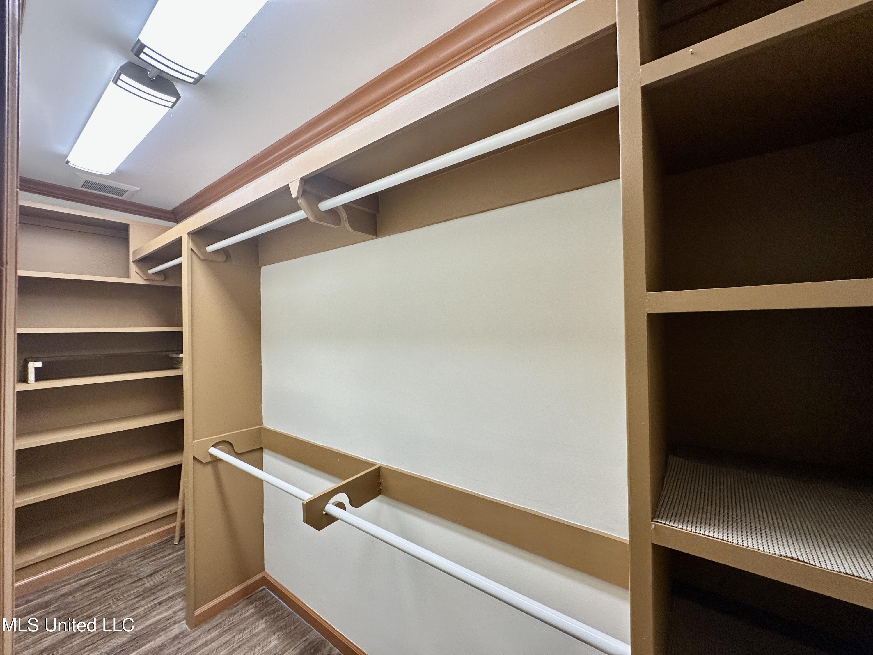 211 Monterey Drive Clinton, MS 39056 - Photo 34 of 62 IMG_6883