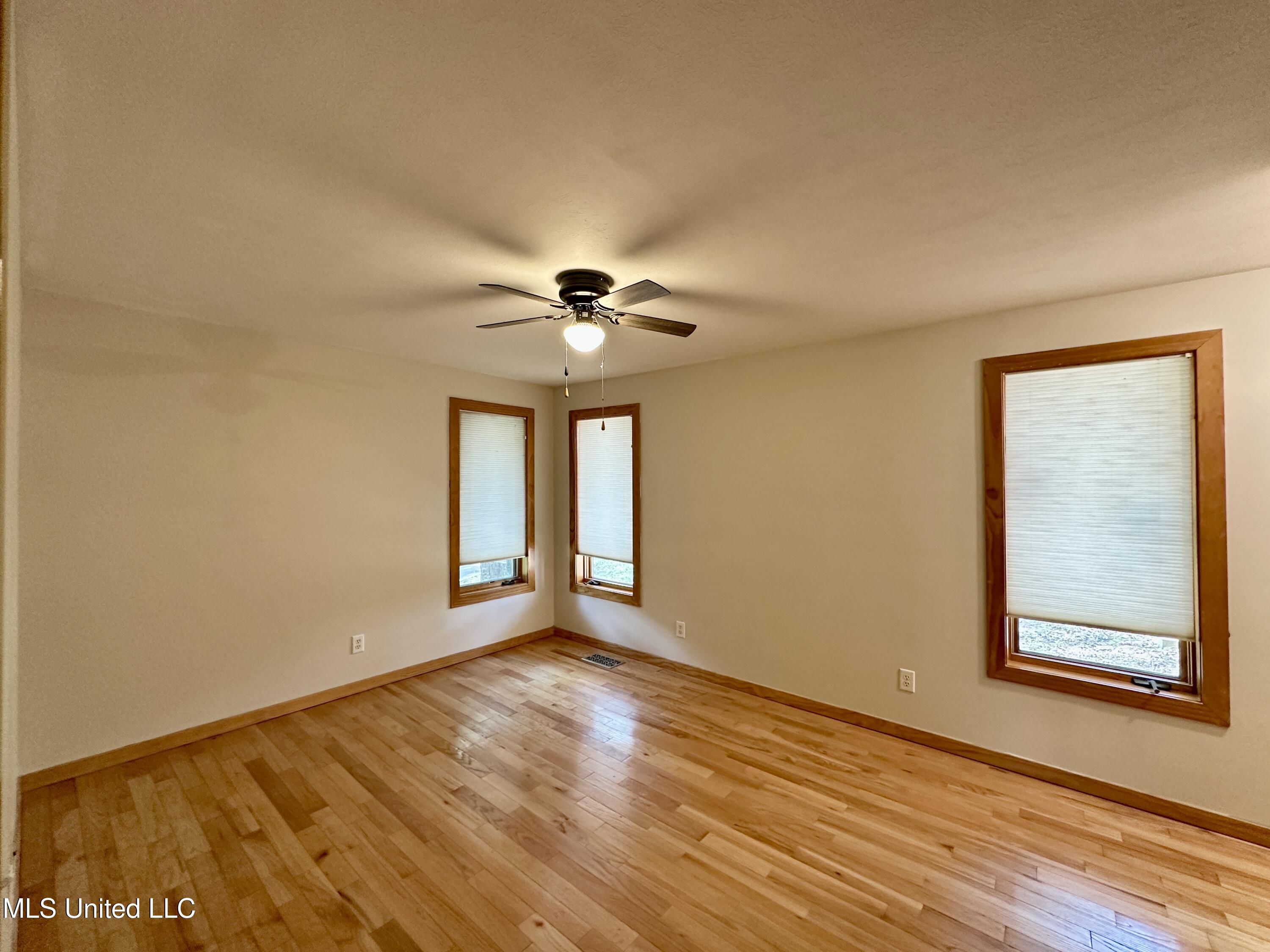 211 Monterey Drive Clinton, MS 39056 - Photo 42 of 62 IMG_6848