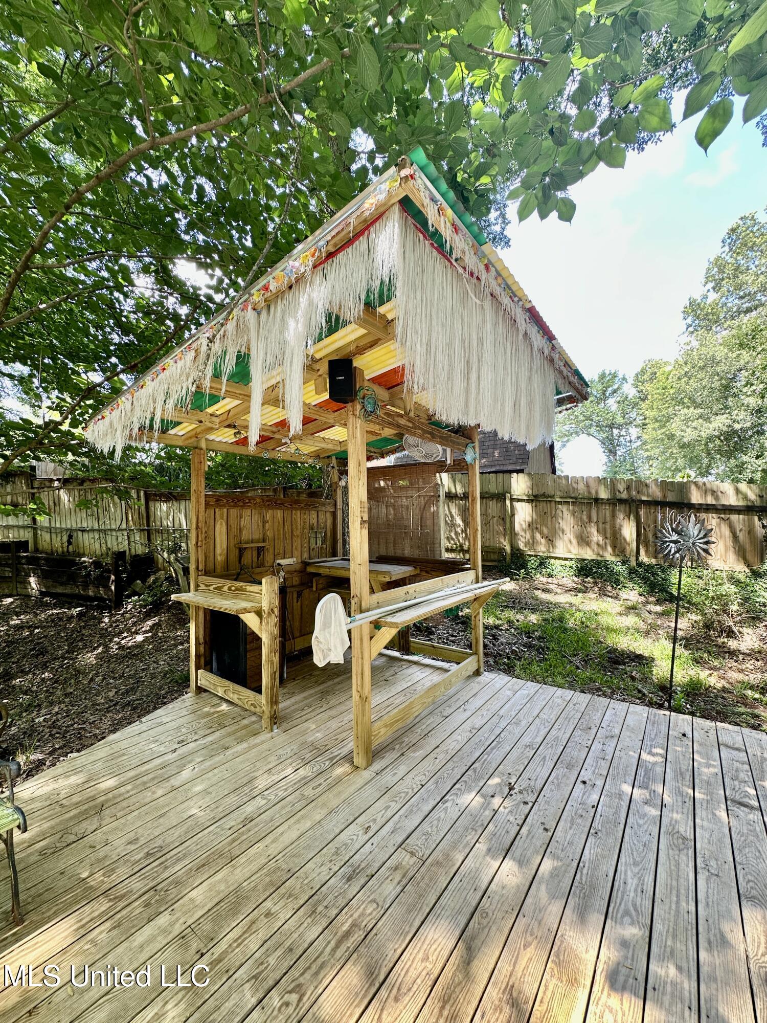 211 Monterey Drive Clinton, MS 39056 - Photo 57 of 62 tiki bar