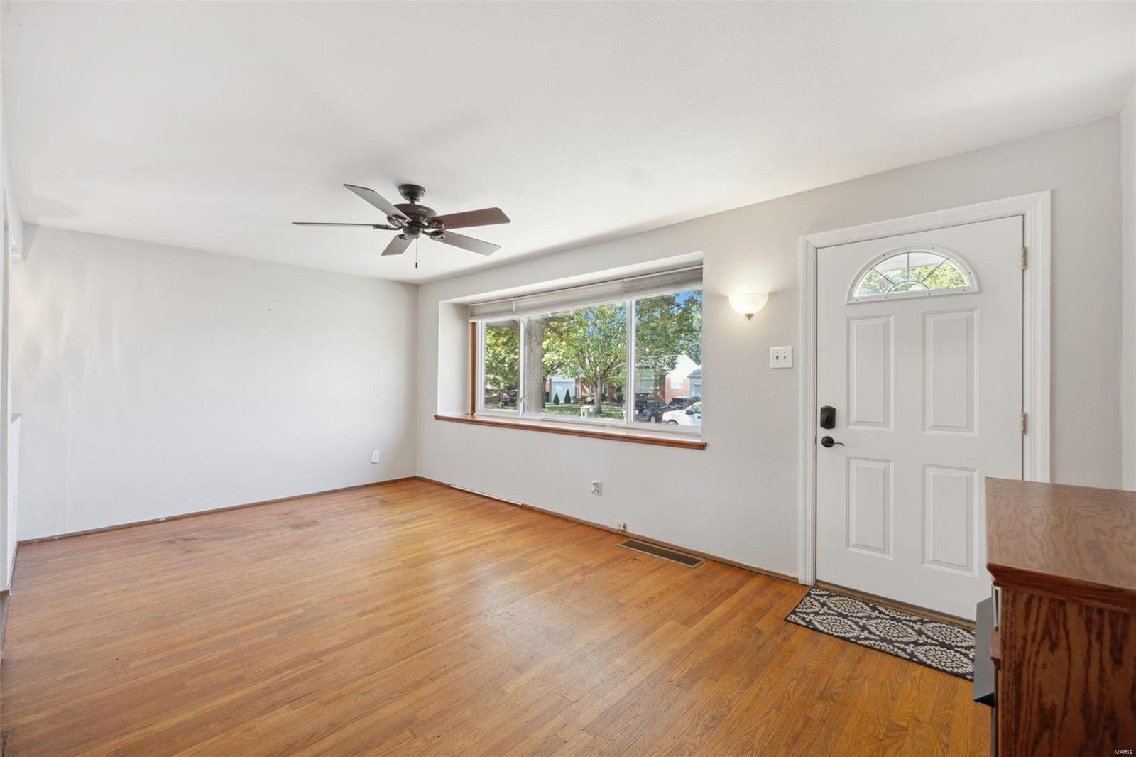 7016 Radom Street St. Louis, MO 63116 - Photo 4 of 16