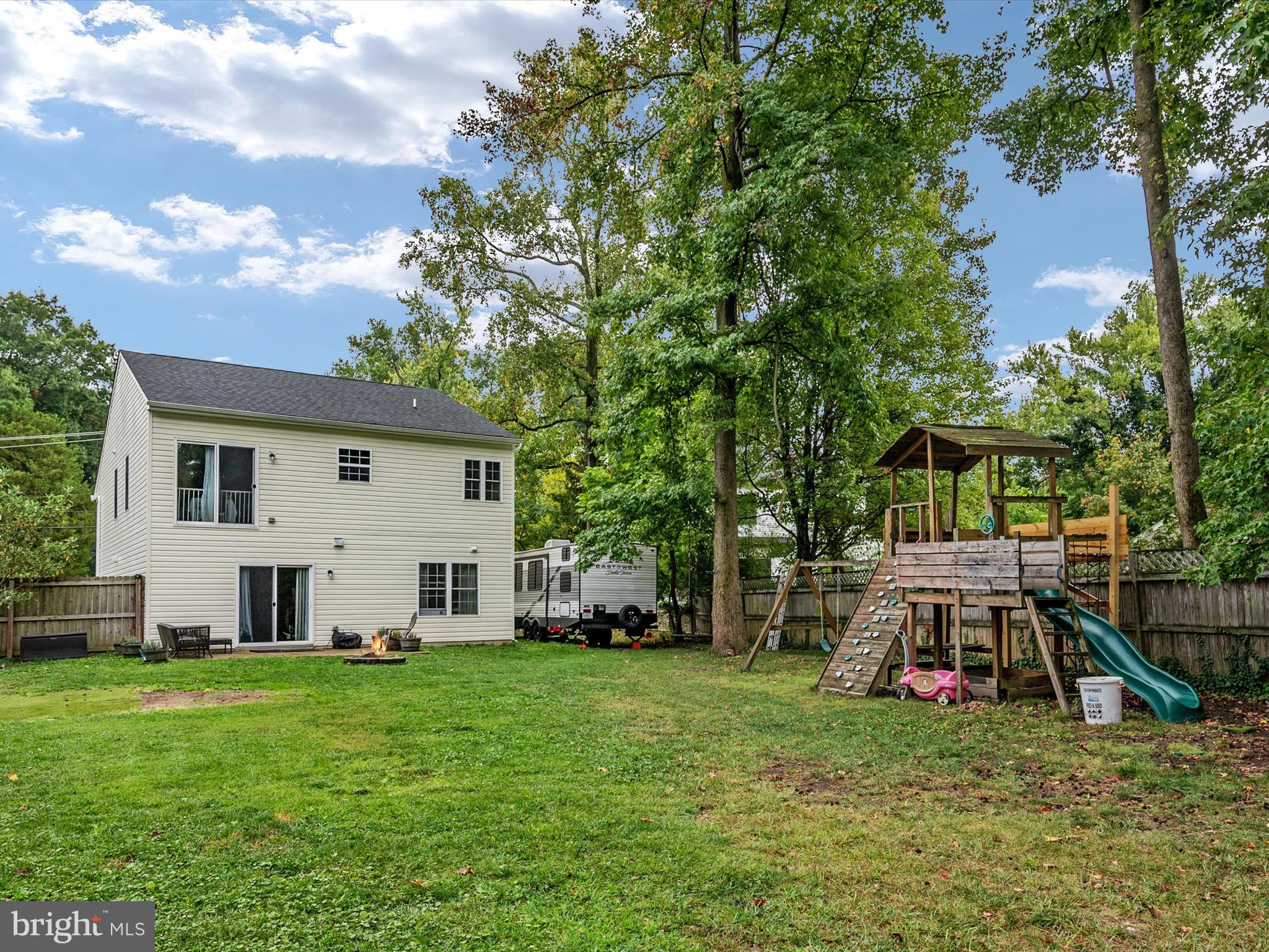 606 Powhatan Beach Road Pasadena, MD 21122 - Photo 35 of 37 Exterior - Rear