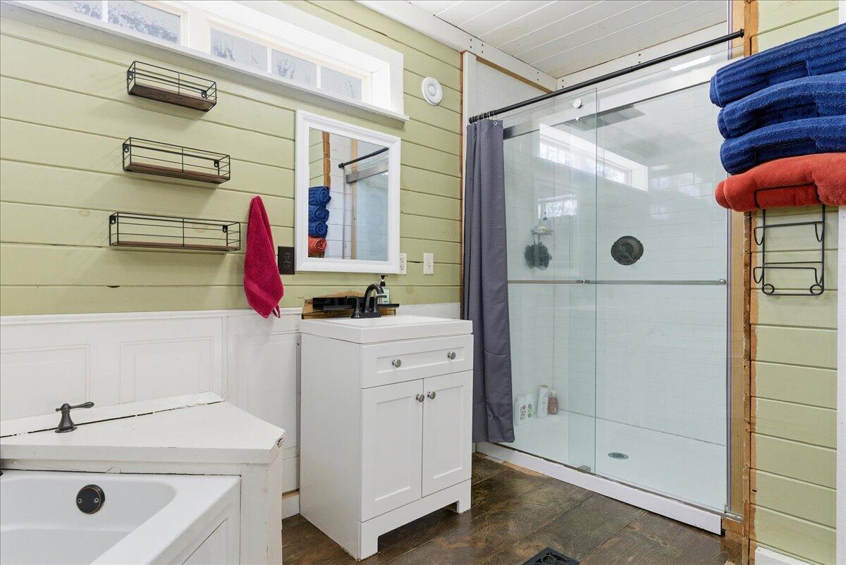 16 Trillium Estates Rome, ME 04963 - Photo 19 of 37 Bathroom