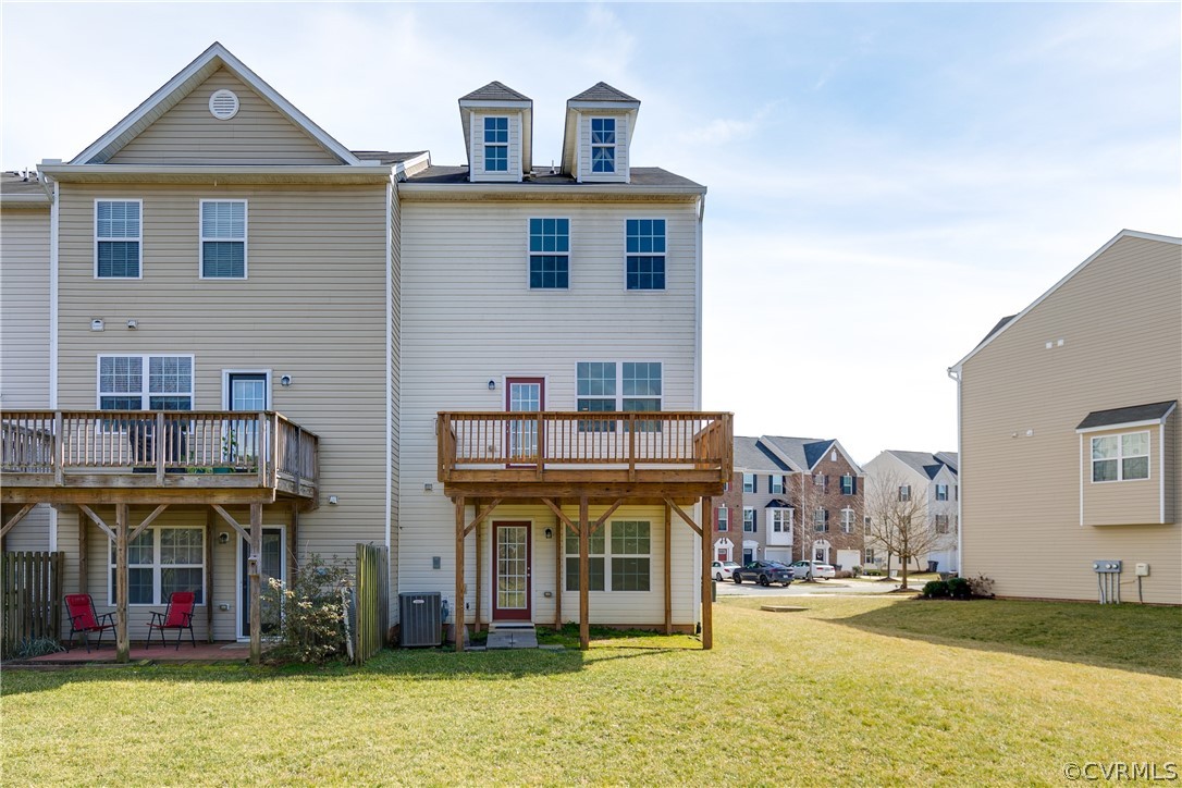 13346 Diamond Ridge Drive Midlothian, VA 23112 - Photo 37 of 42 a front view of a house with a yard
