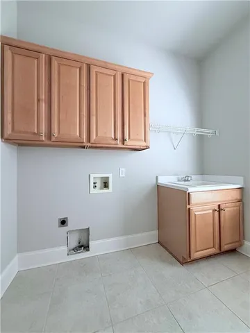 a view of kitchen with oven