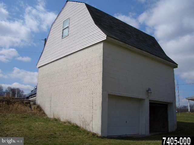 15839 Whitcraft Road New Freedom, PA 17349 - Photo 12 of 19 Gallery Image 12