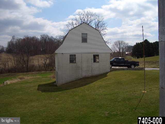 15839 Whitcraft Road New Freedom, PA 17349 - Photo 10 of 19 Gallery Image 10