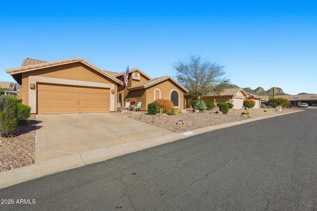 $564,900 | 8436 East Jumping Cholla Drive, Gold Canyon, AZ 85118