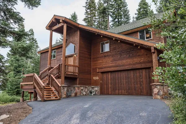 $1,749,500 | 11410 Ski Slope Way, Truckee, CA 96161