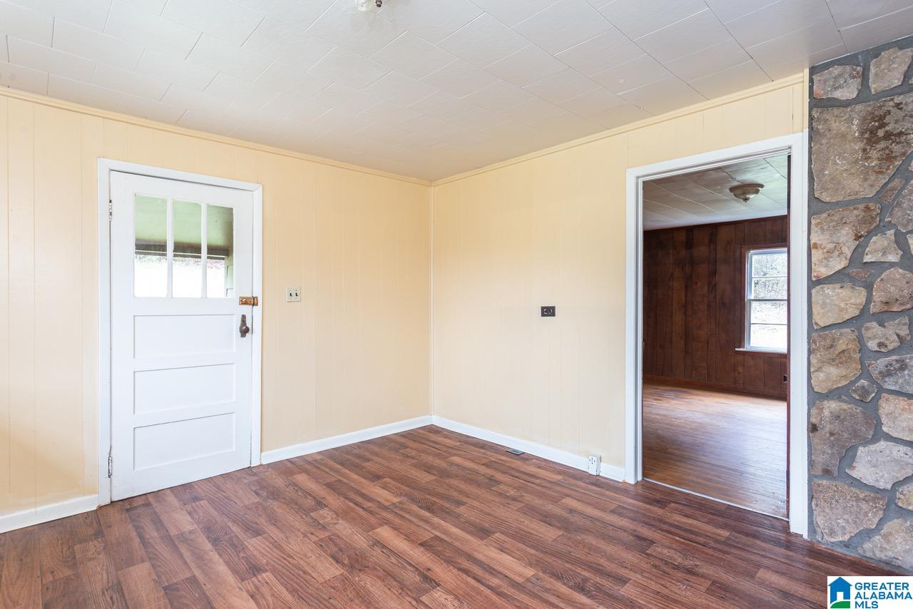 2044 Morrisville Road Anniston, AL 36201 - Photo 4 of 31