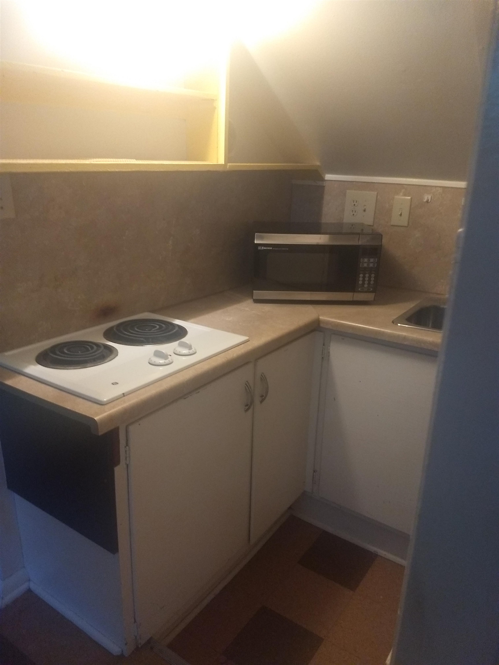 209 East 25th Street, Unit 1 North Newton, KS 67117 - Photo 2 of 4