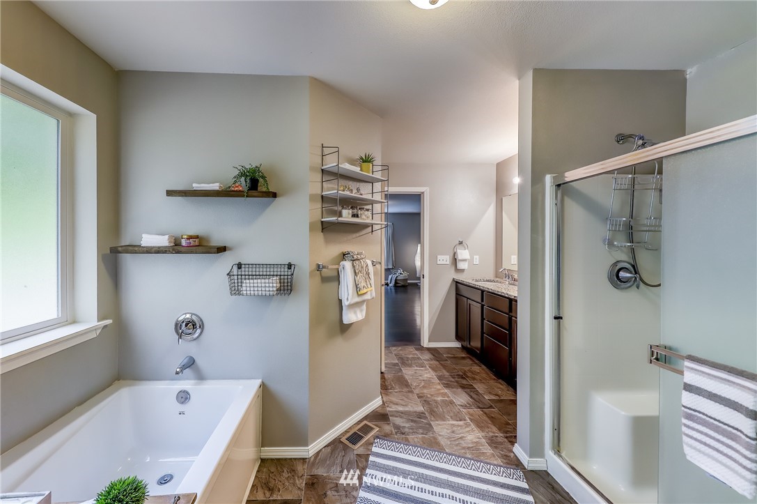 21385 President Point Road Northeast Kingston, WA 98346 - Photo 22 of 40 Gallery Image 22
