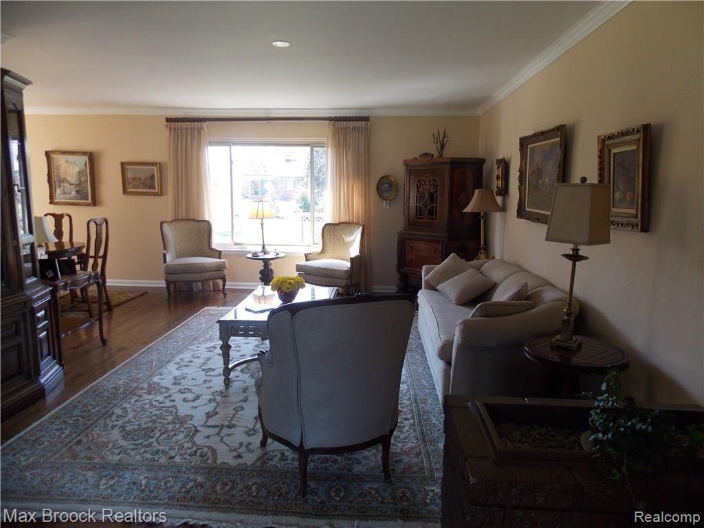 2551 West Wattles Road Troy, MI 48098 - Photo 11 of 26 DSCN0747.JPG