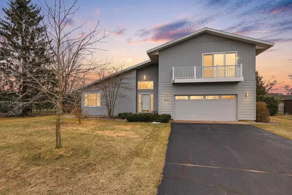 $329,900 | 3701 Lorraine Street, Stevens Point, WI 54481