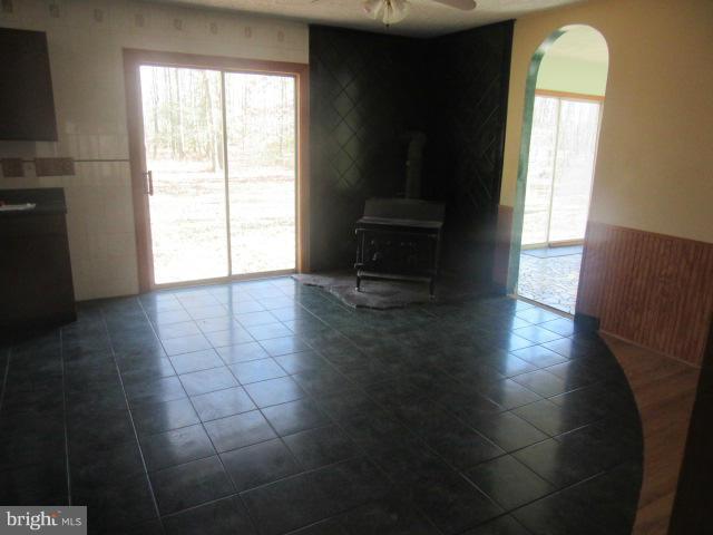 601 Roe Ingleside Road Centreville, MD 21617 - Photo 7 of 10 Dining Room