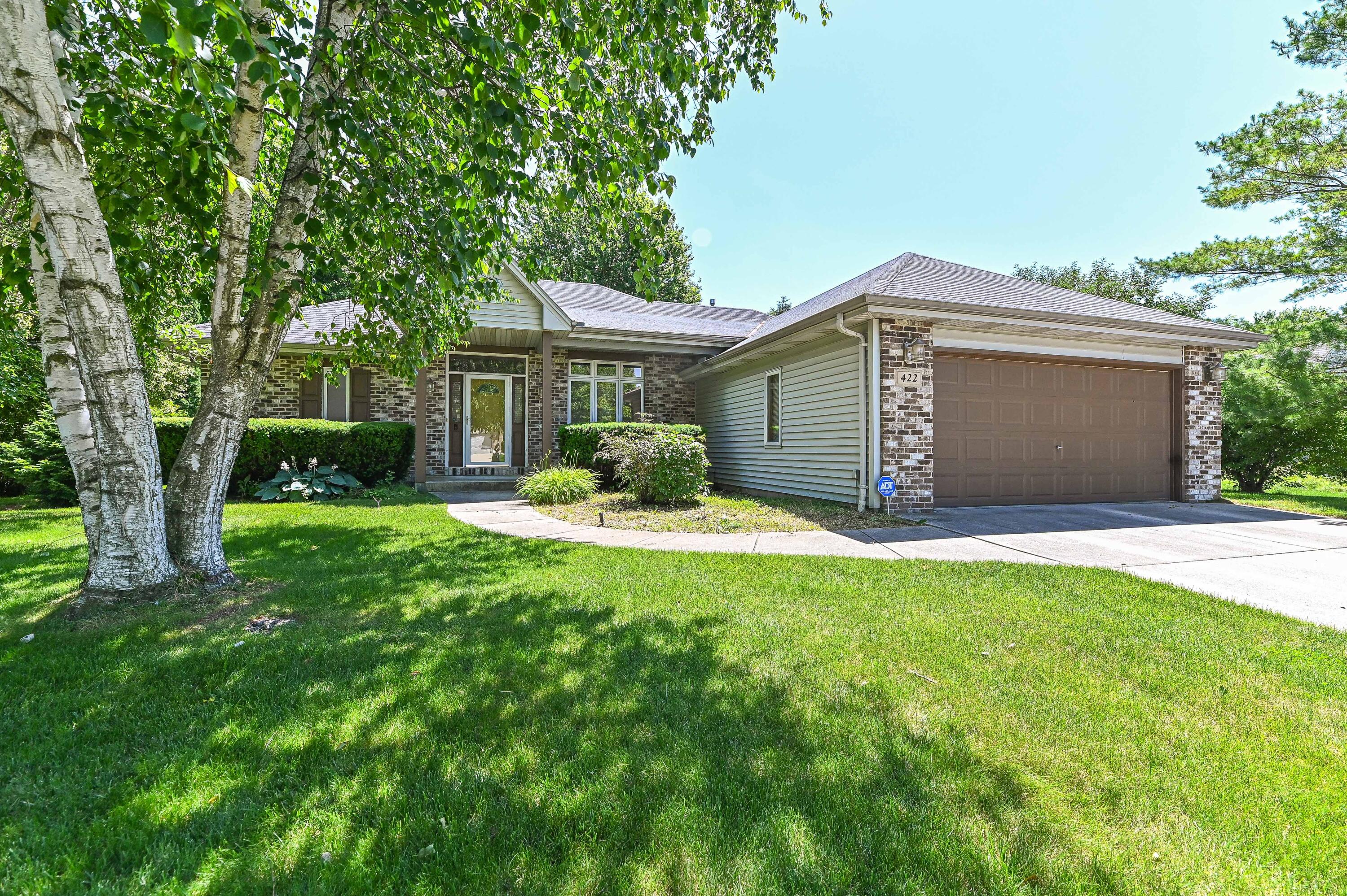 422 Eastern Trail Mukwonago, WI 53149 - Photo 1 of 49 Eastern Trail-6