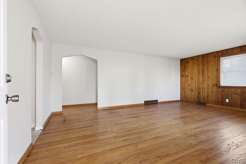 7310 Oswego Road Clay, NY 13090 - Photo 15 of 34