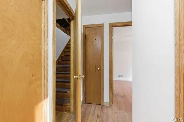 $2,250 | 7310 Oswego Road, Clay, NY 13090