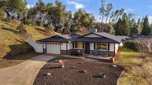 $319,000 | 2455 Cana Drive, Shasta Lake, CA 96019