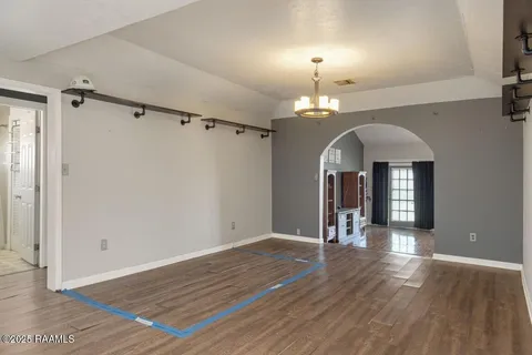 $149,900 | 939 Delhomme Avenue, Scott, LA 70583