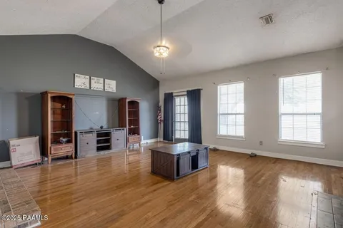 $149,900 | 939 Delhomme Avenue, Scott, LA 70583