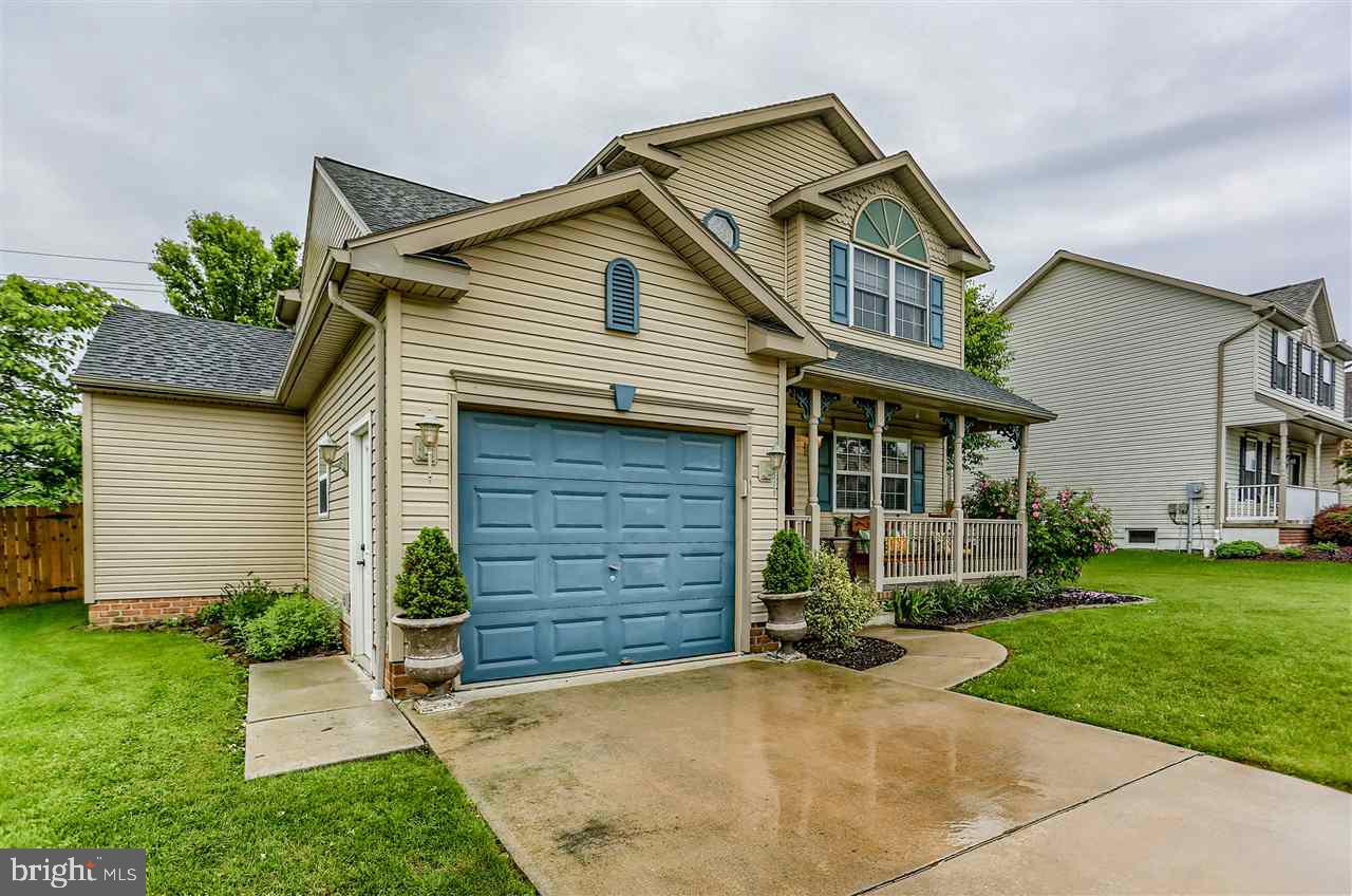 76 Comanche Trail Hanover, PA 17331 - Photo 3 of 35 Gallery Image 3
