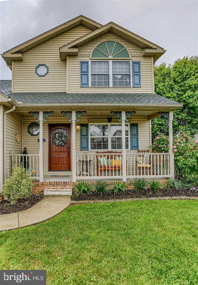76 Comanche Trail Hanover, PA 17331 - Photo 4 of 35 Gallery Image 4