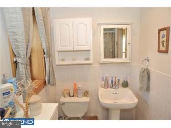 46 Barren Road Newtown Square, PA 19073 - Photo 11 of 12 Bathroom