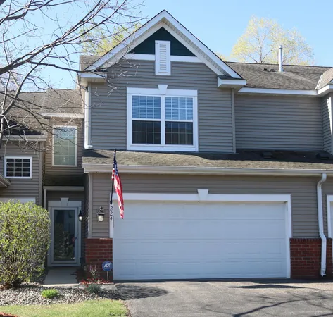 $277,000 | 224 Heritage Lane, Circle Pines, MN 55014