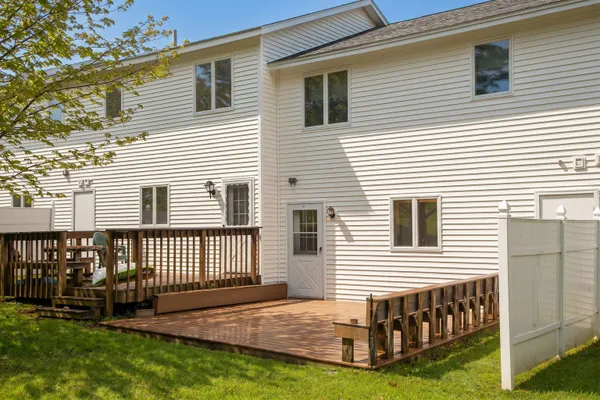 $224,900 | 155 Dorr Drive, Unit CONDO #18, Rutland, VT 05701
