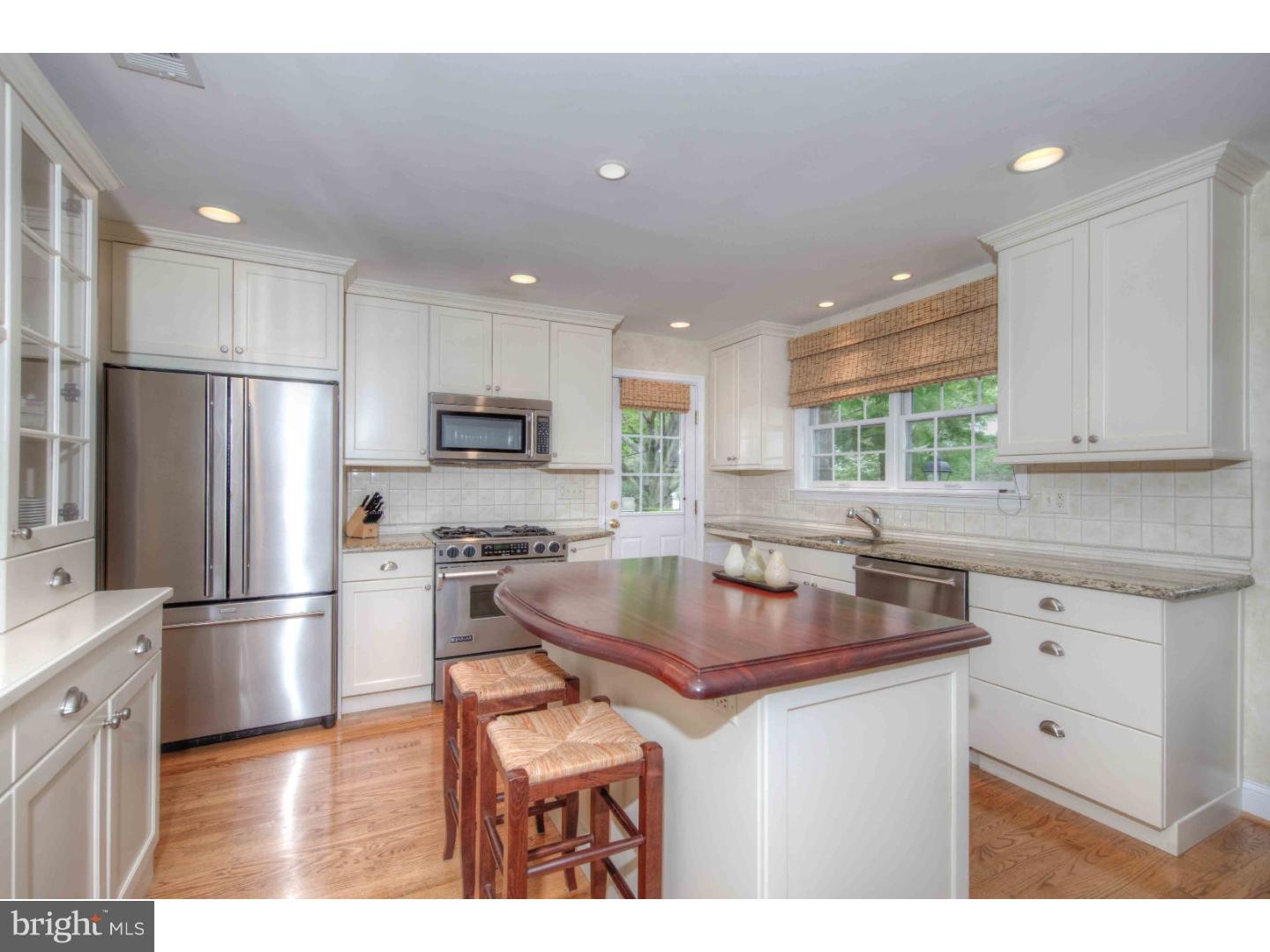 261 Golfview Road Ardmore, PA 19003 - Photo 2 of 19 Kitchen