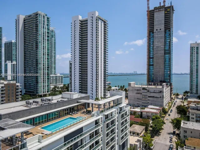 a picture of city view