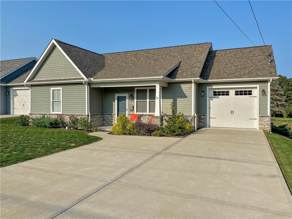 2113 Ridge Road Monaca, PA 15061 - Photo 1 of 22 Gallery Image 1